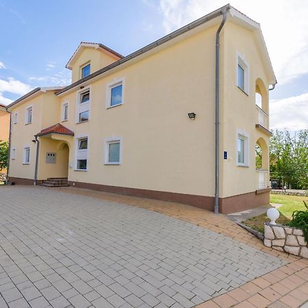 Apartments Alex لوبار المظهر الخارجي الصورة