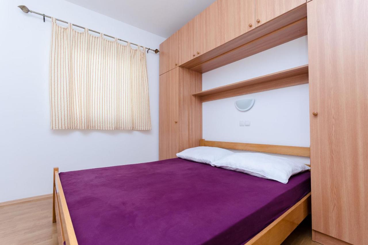 Apartments Alex لوبار المظهر الخارجي الصورة